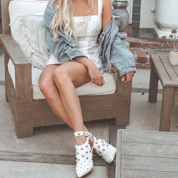 WHITE STUD BOOTIES - Picture 2 of 5